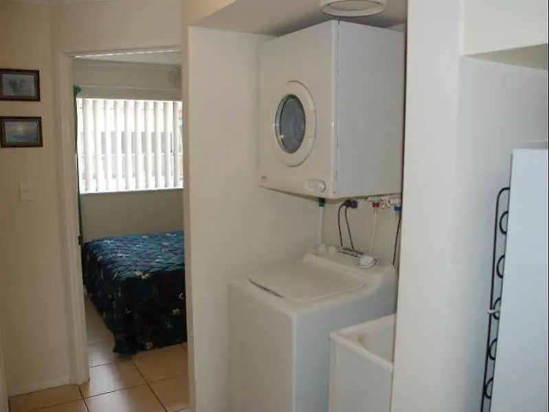 Jade Waters Luxury Apartments Hervey Bay 4*,  Ausztrália